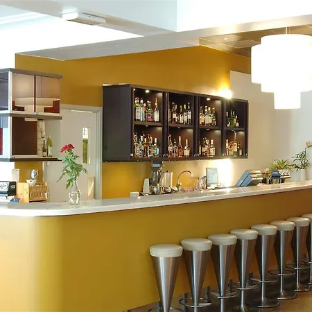 ホテル スカンディック コクスタッド 4*